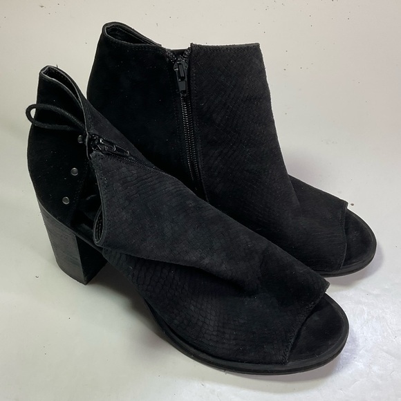 Nine West Peep Toe Ankle Booties Size 9 - Picture 1 of 7